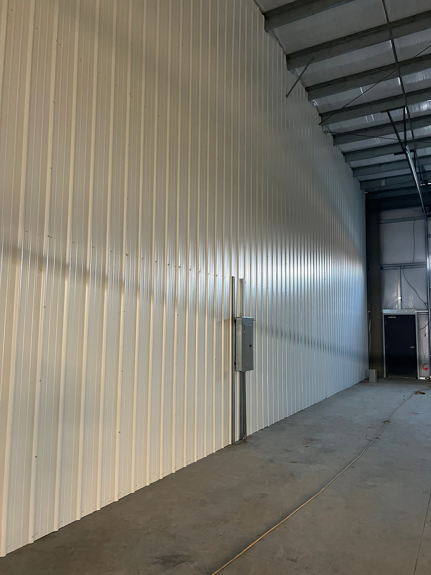 storage condominium with roof